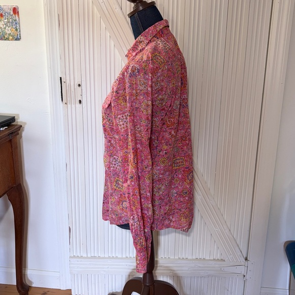 Lauren Ralph Lauren pink patterned button down shirt size medium - Picture 5 of 6